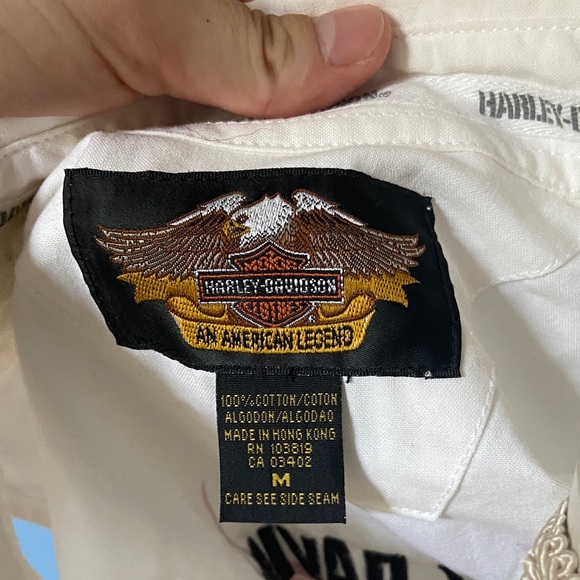 Harley-Davidson White Denim Vest with Red and Black Graphic - Picture 4 of 10